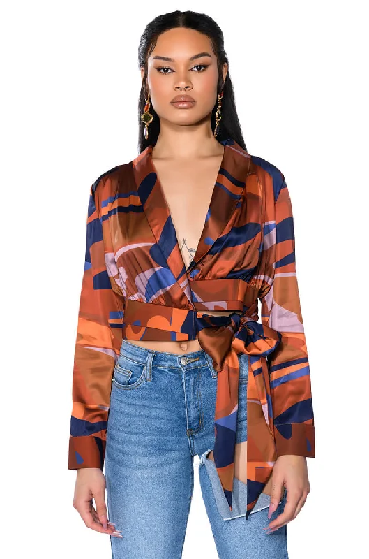 CASABLANCA SATIN PRINTED BLOUSE Ruched Sleeve Blouse