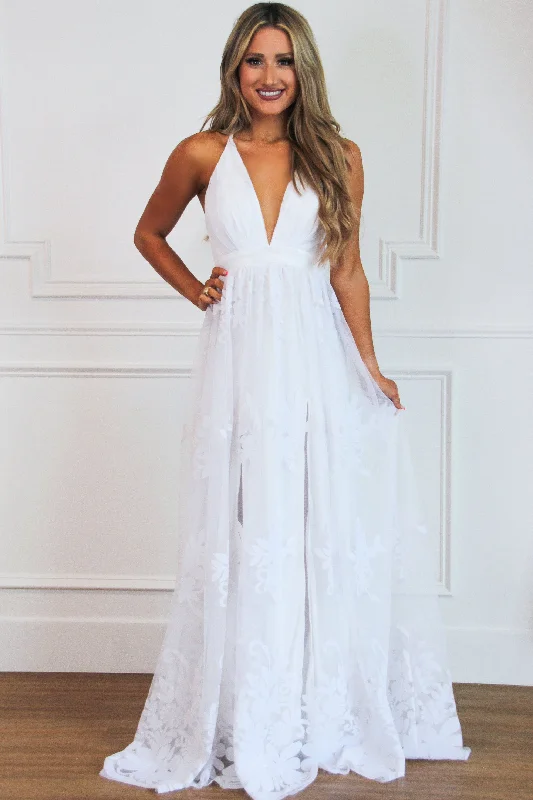 Here Comes the Bride Maxi Dress: Pure White Comfortable Casual Maxi Dress