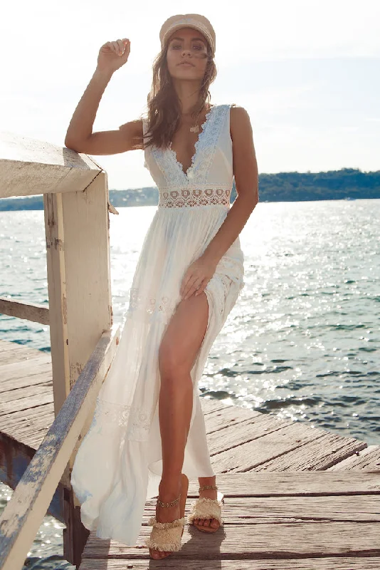 Playing Games Maxi Dress White Stylish Longline Maxi Dress