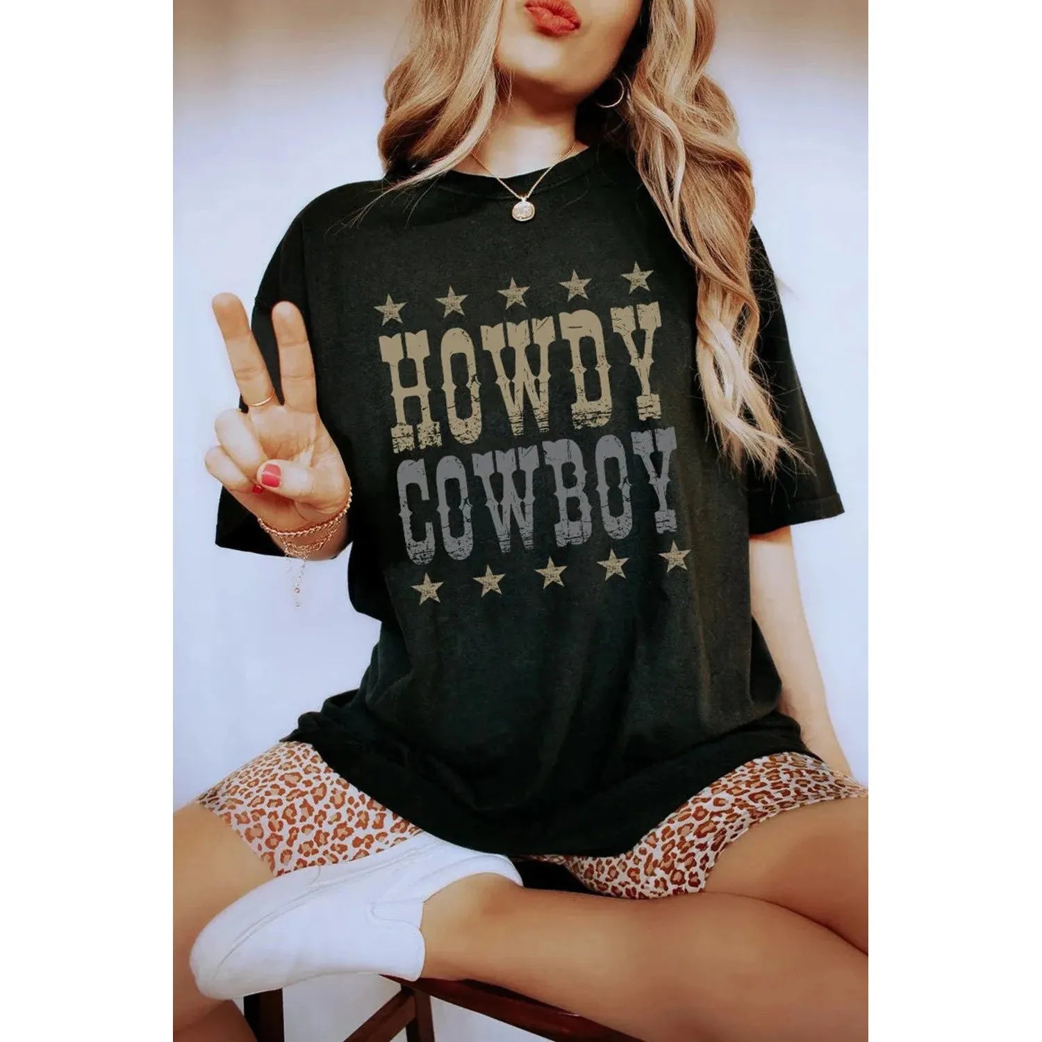 Black HOWDY COWBOY Star Print Crew Neck Loose T Shirt Zippered Front Buttoned Front Snap Front Black HOWDY COWBOY Star Print Crew Neck Loose T Shirt Zippered Front Buttoned Front Snap Front