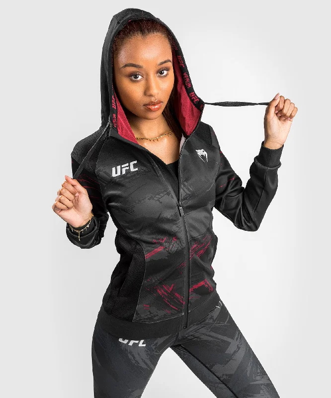 Sweatshirt Zippé UFC Venum Authentic Fight Week 2.0 - Pour Femmes - Noir/Rouge Real Fur Shearling Chenille Sweatshirt Zippé UFC Venum Authentic Fight Week 2.0 - Pour Femmes - Noir/Rouge Real Fur Shearling Chenille