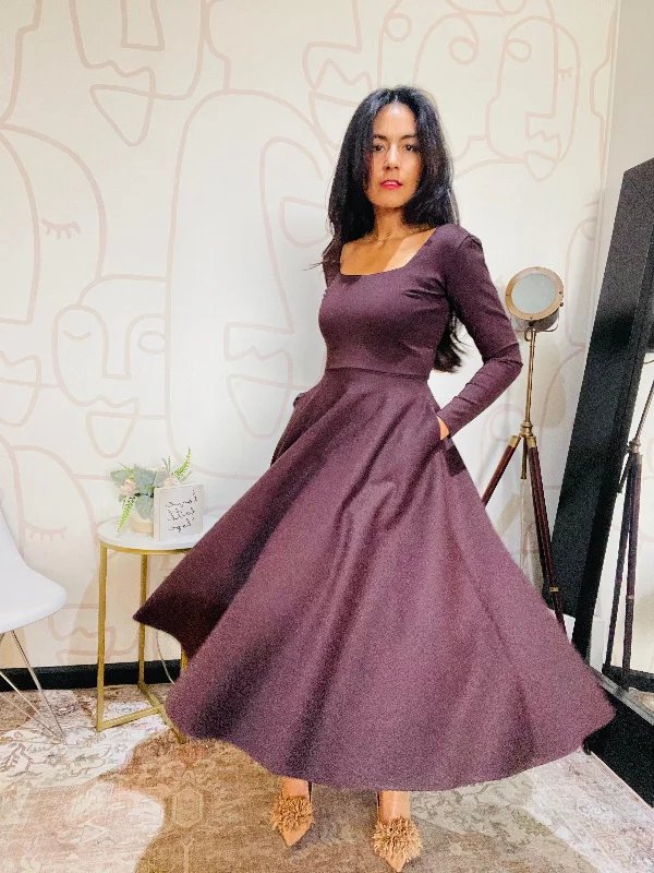 Oliva Squared Neck Dress