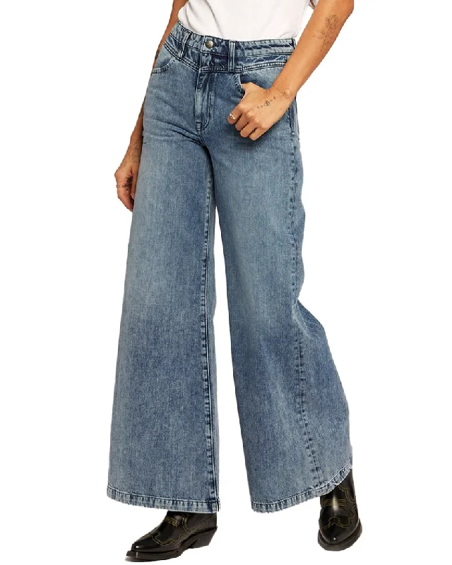 Current/Elliott The Timeless Liverpool Jean Comfortable Boyfriend Jeans