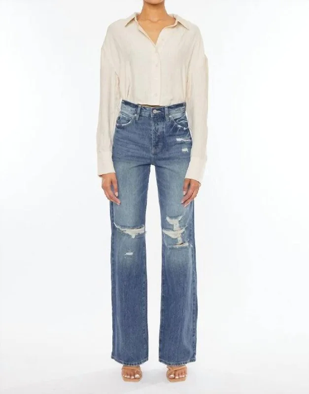 Gabbie Super High Rise Wide Leg Flare Jeans In Light Wash Fashionable Raw Hem Bootcut Jeans Gabbie Super High Rise Wide Leg Flare Jeans In Light Wash Fashionable Raw Hem Bootcut Jeans