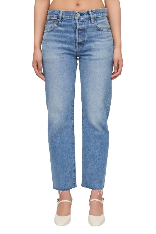 Garfield Straight Jean In Light Blue Trendy Low-Rise Slim Jeans