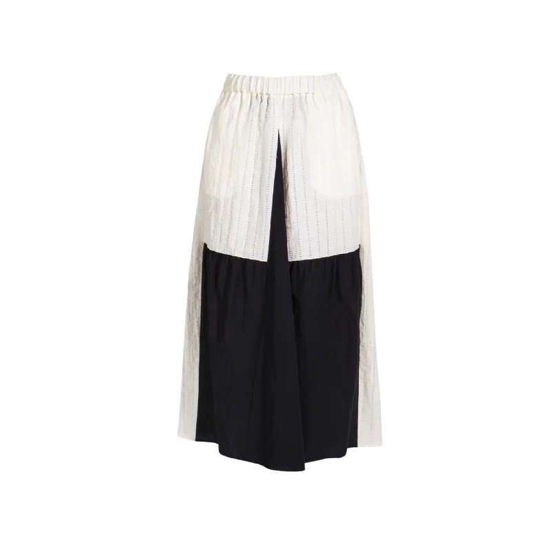 A-Jour Skirt - White/Black cashmere skirt rich