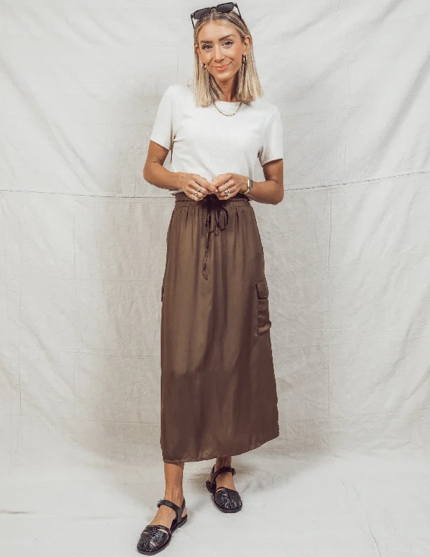 Shalia Cargo Midi Skirt elastic waist skirt